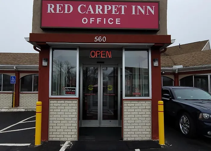 Red Carpet Inn West Springfield