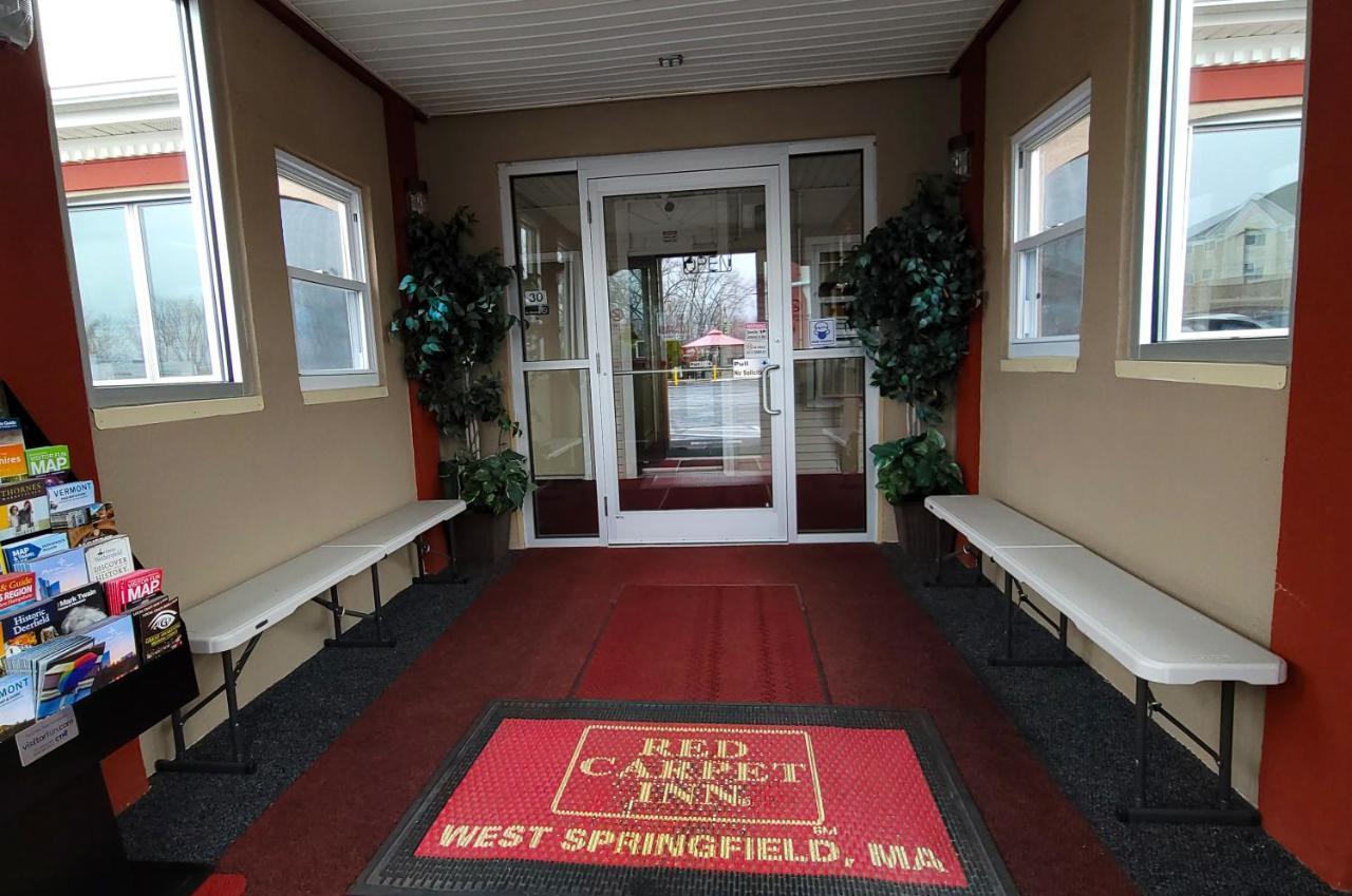 Red Carpet 2* West Springfield